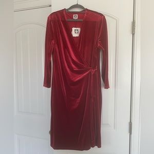 Sumptuous red velvet faux wrap dress. Size L. Anne Klein. Tags still on!